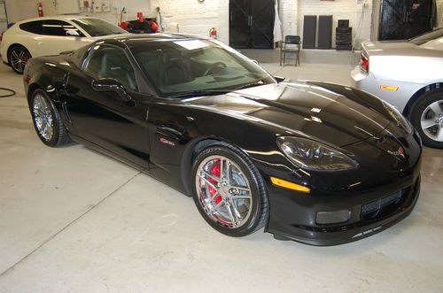 2007 cheverolet z06 corvette msrp $78k only 4,880 miles