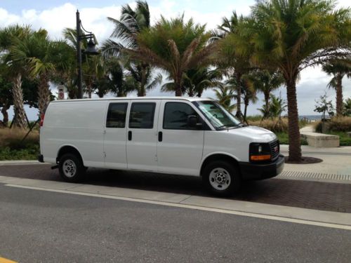 2010 gmc savana 2500 extended only 25k original miles runs like new