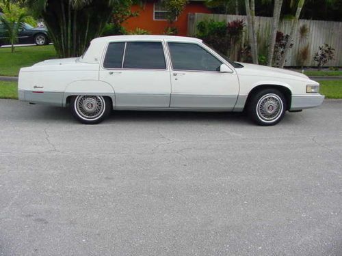 1989 super clean cadillac fleetwood base sedan 4-door 4.5l excellent mech cond