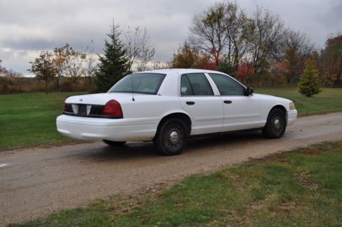 2005 Ford Crown Victoria Police Interceptor, image 5