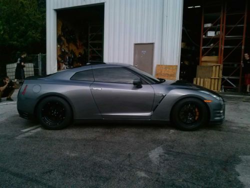 2014 fully built 3k miles r35 godzilla skyline export available