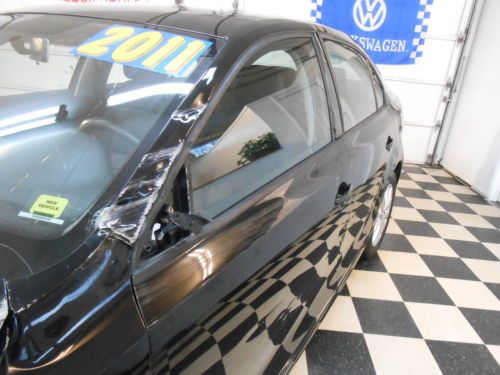2011 Volkswagen Jetta SE 41K NO RESERVE Salvage Rebuildable Good Airbags, image 4