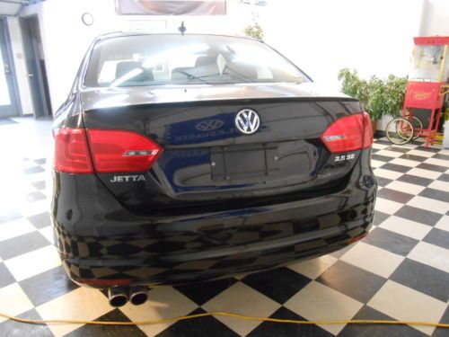 2011 Volkswagen Jetta SE 41K NO RESERVE Salvage Rebuildable Good Airbags, image 7