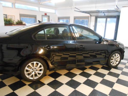 2011 Volkswagen Jetta SE 41K NO RESERVE Salvage Rebuildable Good Airbags, image 11