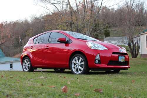 2012 Toyota Prius c Four (Absolutely Red) - ONE OWNER - IMMACULATE - GARAGE KEPT, US $18,995.00, image 3