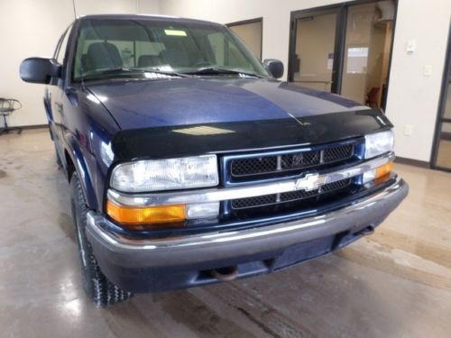 2001 chevrolet s-10 ls, crew cab