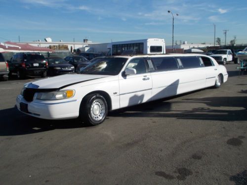 2000 lincoln town car limo, no reserve