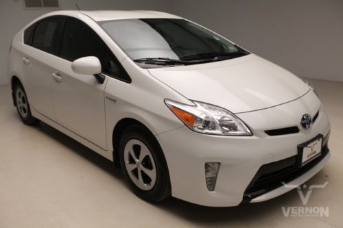 2013 toyota three hatchback fwd