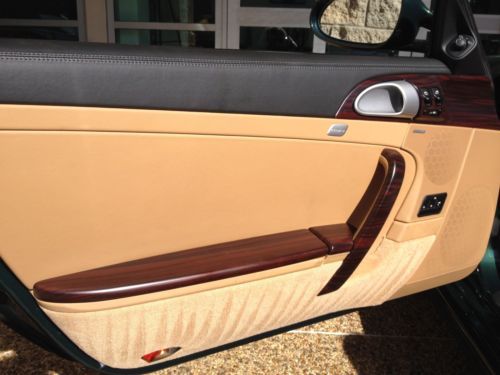 Turbo S Cabriolet - 1 Owner - Clean Carfax - Full Leather - Porsche Racing Green, image 23