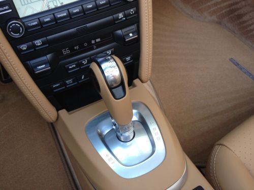 Turbo S Cabriolet - 1 Owner - Clean Carfax - Full Leather - Porsche Racing Green, image 43