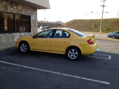 2004 dodge neon r/t sedan 4-door 2.0l