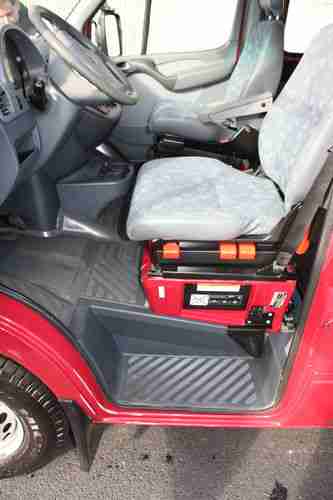 2006 Dodge Sprinter 2500 Base Standard Cargo Van 4-Door 2.7L HI ROOF CLEAN!!!!, image 10