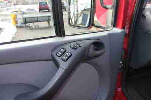 2006 Dodge Sprinter 2500 Base Standard Cargo Van 4-Door 2.7L HI ROOF CLEAN!!!!, image 14