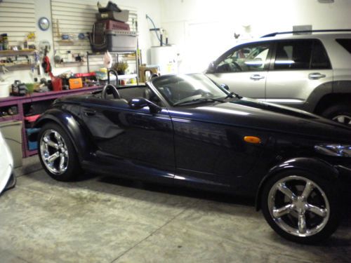 2001 chysler prowler 7k miles!!!! garage kept!!! real beauty with extras!!!