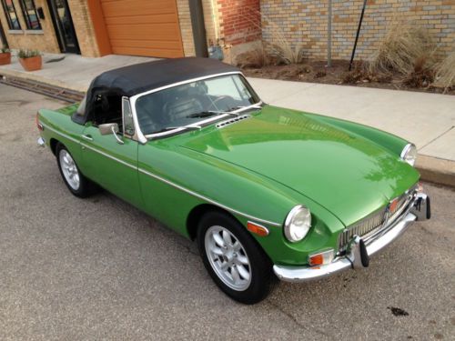 1973 mgb roadster hardtop! minililtes! hard to find in this condition