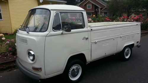 1971 volkswagen transporter single cab van/truck