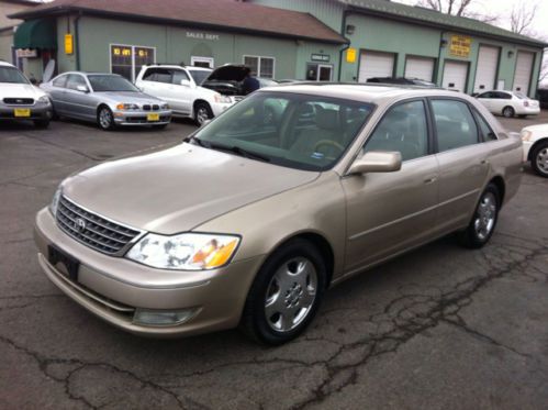 2003 toyota avalon xls