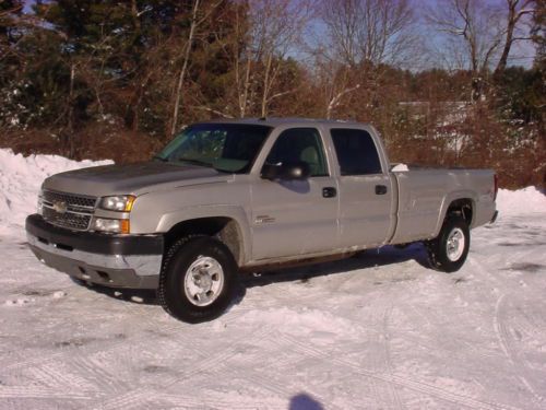 2005 chevy silverado ls 3500 long bed crew cab,6.6l duramax diesel,4wd,leather