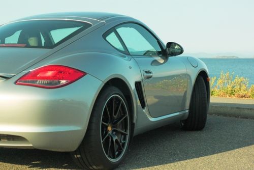 2012 cayman s in gt silver with &#034;black design package&#034; and cayman r wheels