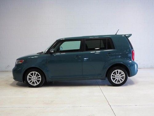 2010 scion xb