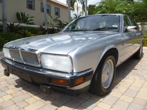 Jaguar xj xj6 sovereign videos 1 owner great cond low miles must see no reserve