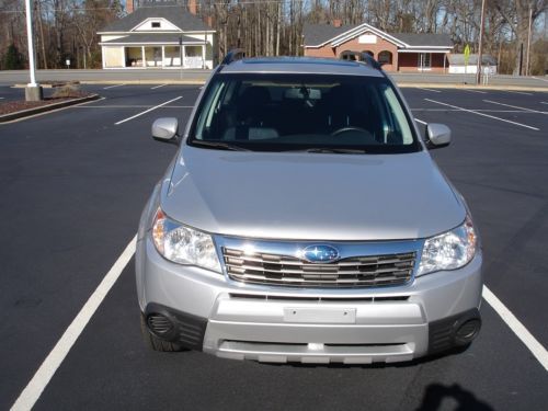 2010 subaru forester x premium wagon 4-door 2.5l