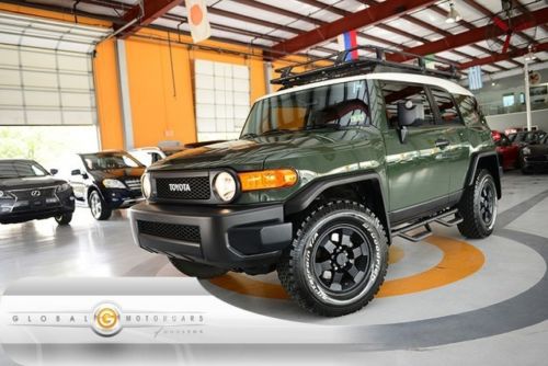 12 toyota fj cruiser 4wd 1 owner convenience rear cam 11k running boards alloys