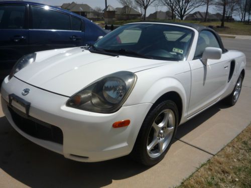 2001 toyota mr2 spyder base convertible 2-door 1.8l