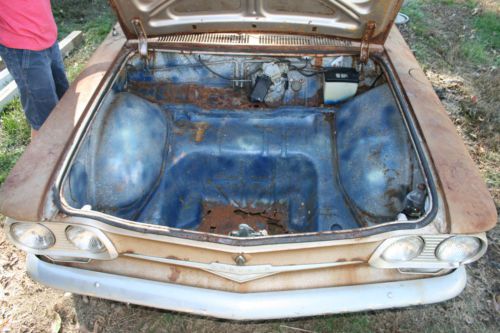 1961 Chevrolet Corvair Monza, image 2
