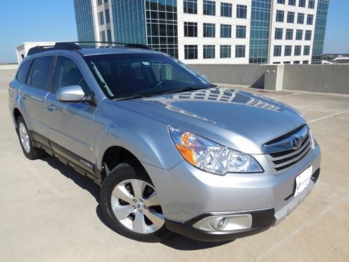 2012 subaru legacy outback- 3.6 r limited awd- navigation- back up cam- h/k-