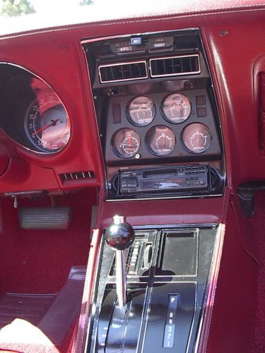 Very Clean 1975 Corvette - New show car paint, new interior, 130,000 orig. miles, US $15,900.00, image 2