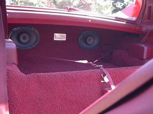 Very Clean 1975 Corvette - New show car paint, new interior, 130,000 orig. miles, US $15,900.00, image 6