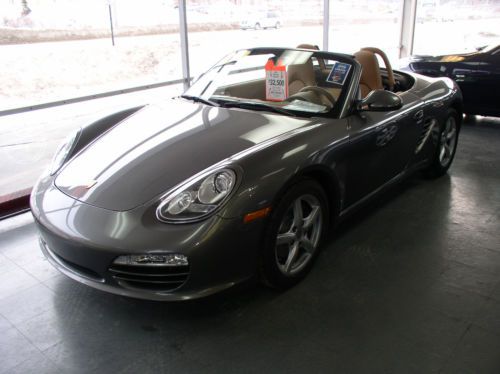 2010 porsche boxster base convertible 2-door 2.9l porsche certified pre-owned