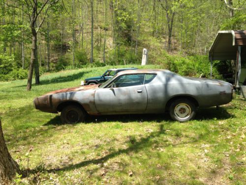 1971 dodge charger base hardtop 2-door project car no engine or trans