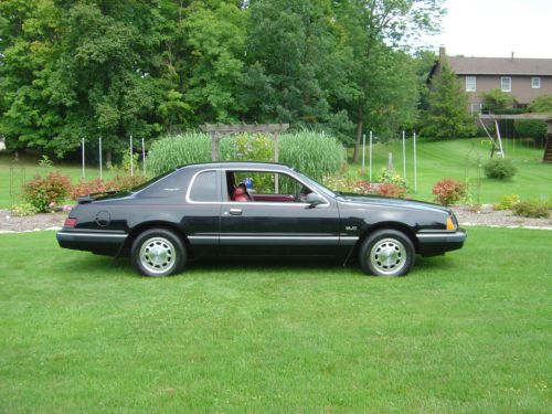 1986 ford thunderbird base sedan 2-door 5.0l