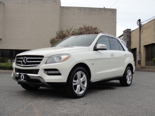 Beautiful 2012 mercedes-benz ml350 4-matic, loaded, warranty