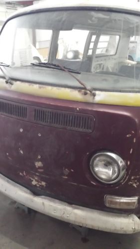 1971 VW Tin Top Camper with a ton of extra parts, image 4