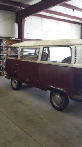 1971 VW Tin Top Camper with a ton of extra parts, image 8