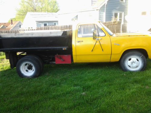 Dodge 1 ton dump truck