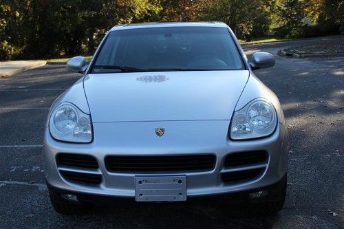 2004 porsche cayenne s sport awd excellent condition &amp; low miles!