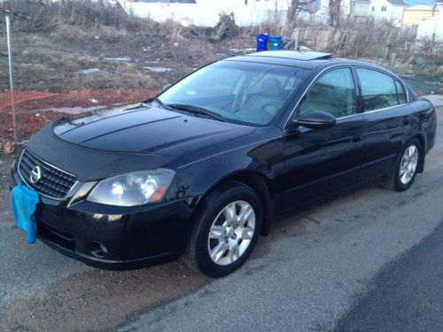 2005 Nissan Altima S Sedan 4-Door 2.5L, image 2