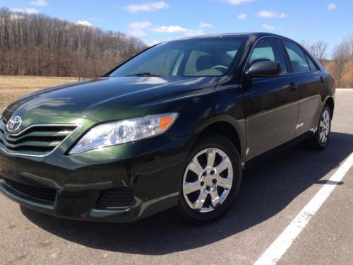 2011 toyota camry le sedan 4-door 2.5l