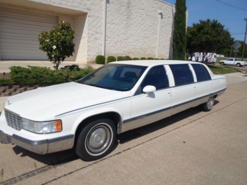 93 cadillac fleetwood limo 51,000 original miles no reserve!!!!!!