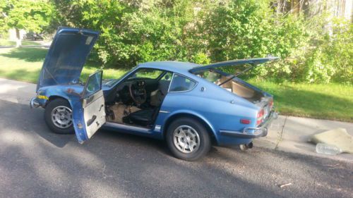 1973 sleeper 240z. converted to 1990 ford v-8 powertrain.