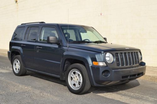2008 jeep patriot sport sport utility 4-door 2.4l 4x4 low miles!!!