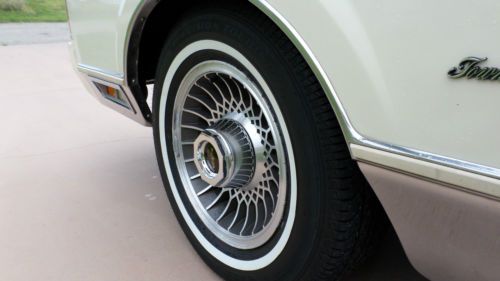 1989 Lincoln Town Car Signature SE Sedan 4-Door 5.0L, US $3,800.00, image 19