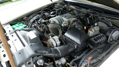1989 Lincoln Town Car Signature SE Sedan 4-Door 5.0L, US $3,800.00, image 21