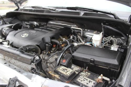 2011 Toyota Sequoia SR5 5.7L 4WD Damaged Fixer RUNS! L@@K Loaded Export Welcome!, US $16,950.00, image 7