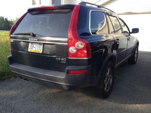 2004 Volvo XC90 AWD 2.5T Black on Black, image 4