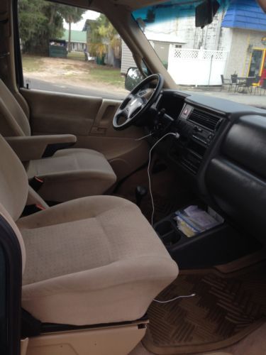 2000 Volkswagen EuroVan GLS Standard Passenger Van 3-Door 2.8L, image 7